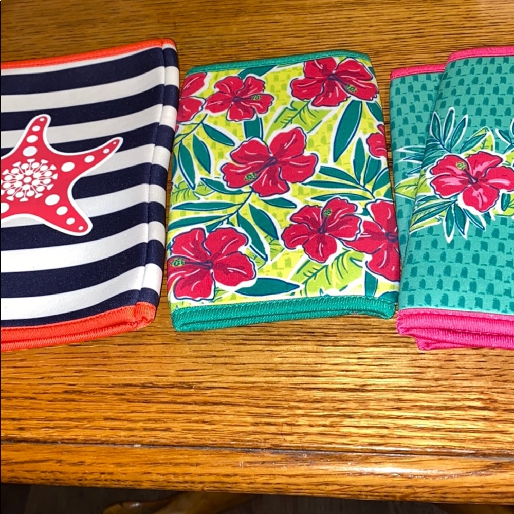 Set of four Tupperware insulated tumbler koozies